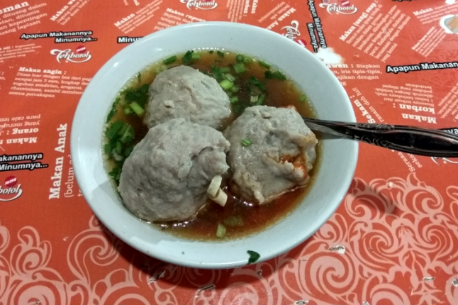 Bakso Kumis Lapangan Blok S 