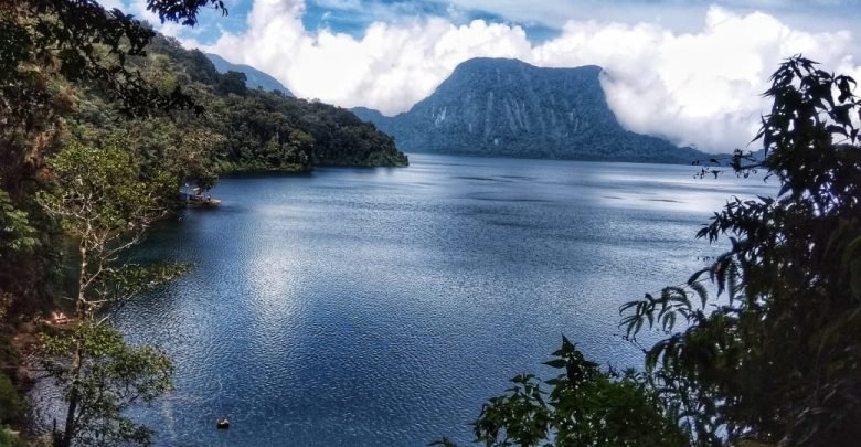 danau gunung tujuh, danau,danau gunung tujuh tertinggi di asia tenggara, pendakian danau gunung tujuh, wisata danau, danau di jambi,