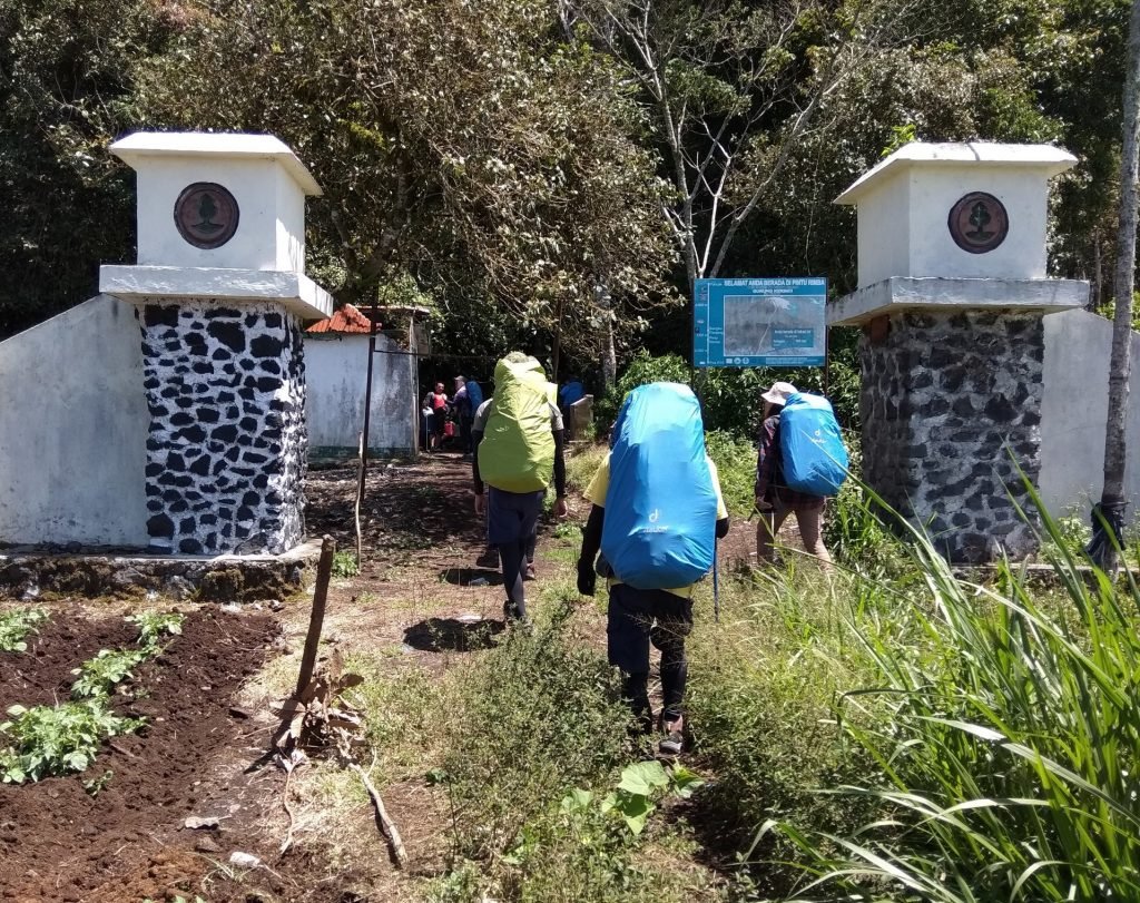 Pendakian Gunung Kerinci, Gunung Tertinggi di Sumatera